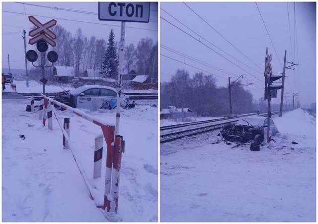 В Новосибирской области поезд сбил такси на железнодорожном переезде