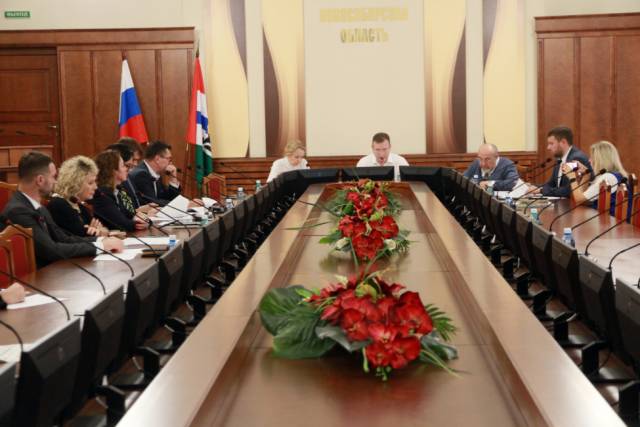 Проблемы выделения льготникам земли обсудили депутаты новосибирского Заксобрания