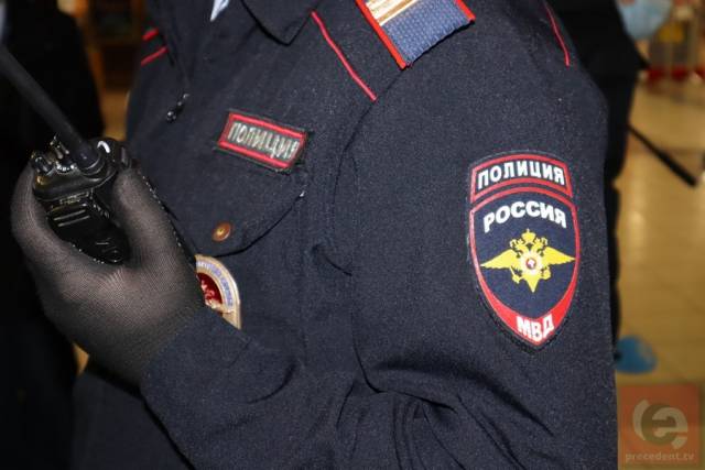 Новосибирец выпал с балкона во время ссоры с возлюбленной