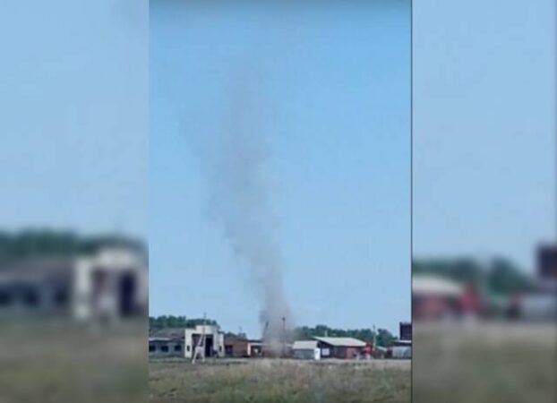 В Новосибирской области по селам пронесся 20-метровый смерч