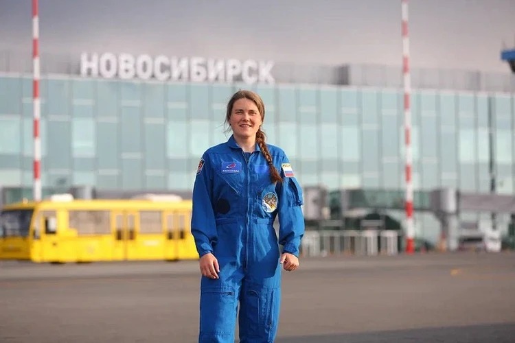 Девушка-космонавт из Новосибирска Анна Кикина готовится ко второму полету на орбиту