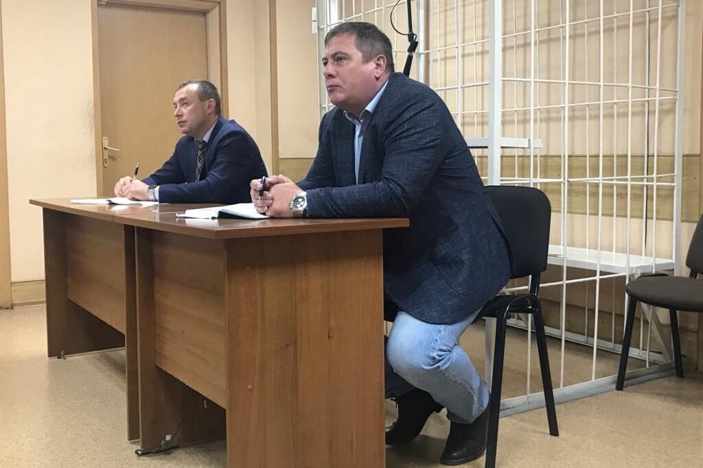 В Новосибирске обвиняемый в мошенничестве депутат Поповцев выступил с последним словом