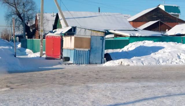 В Новосибирске закрыли киоск