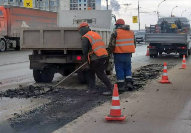 В Новосибирске Димитровский мост не будут ремонтировать по гарантии