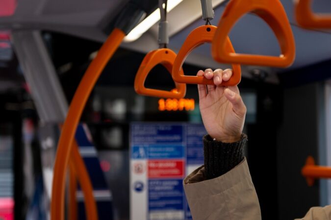 В Новосибирске меняется система оплаты социальных проездных