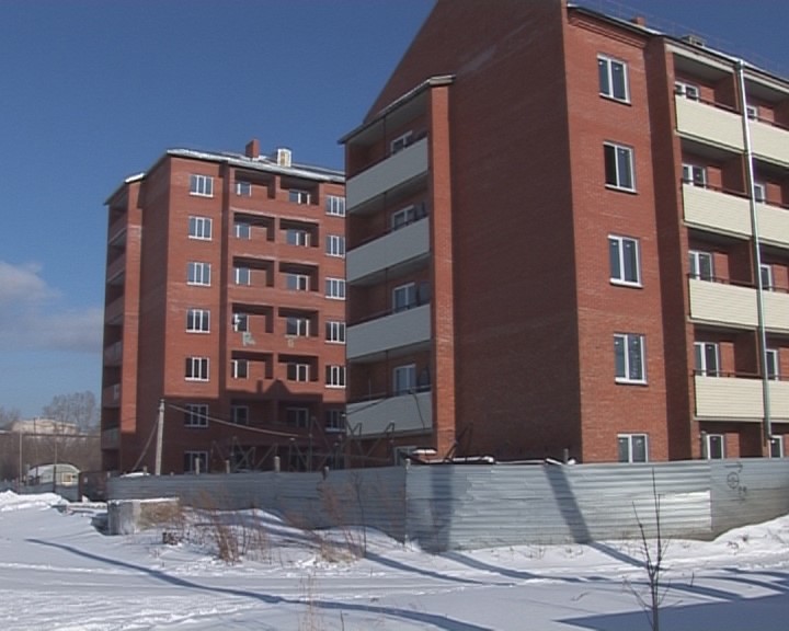 В Новосибирске не могут реанимировать долгострой на левом берегу с 25-летней историей