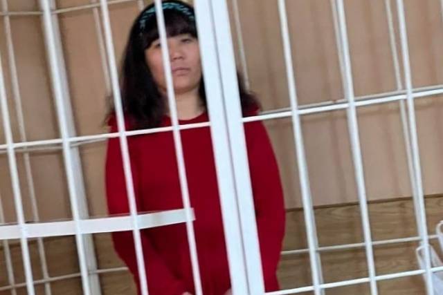 В Новосибирске начали судить мать-садистку