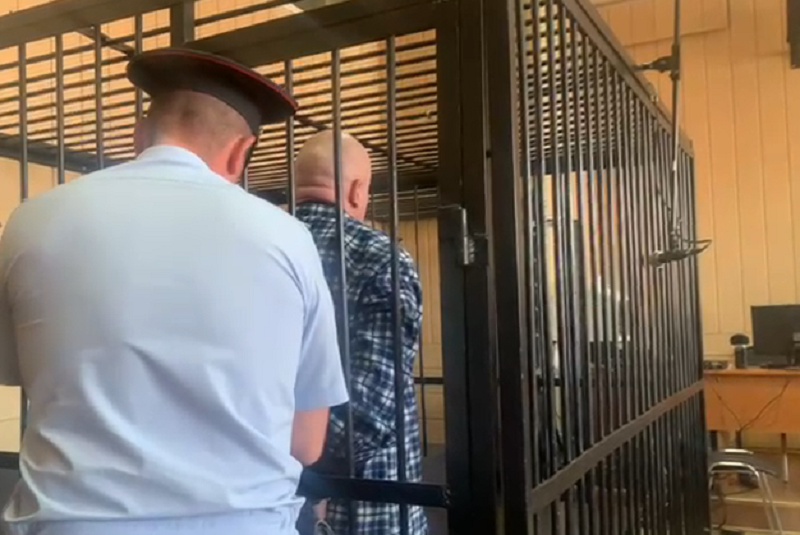 Новосибирца осудили за попытку диверсии и сотрудничество с террористами