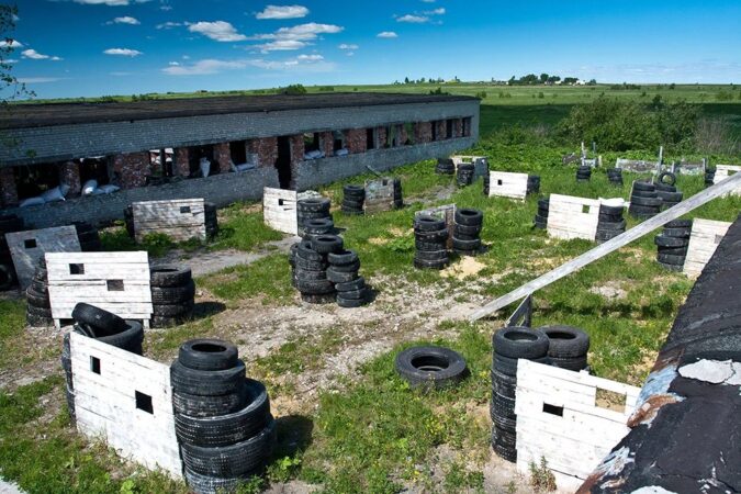 В пейнтбол не поиграли: суд взыскал с коммерсанта полмиллиона за аренду непостроенного за 8 лет поля