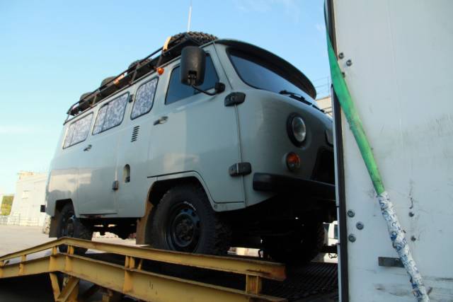 Депутаты новосибирского Заксобрания отправили автомобили в зону СВО