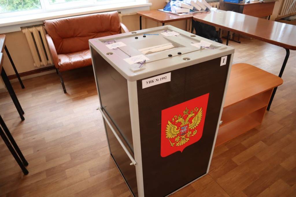 В Новосибирской области стало меньше кандидатов на пост губернатора