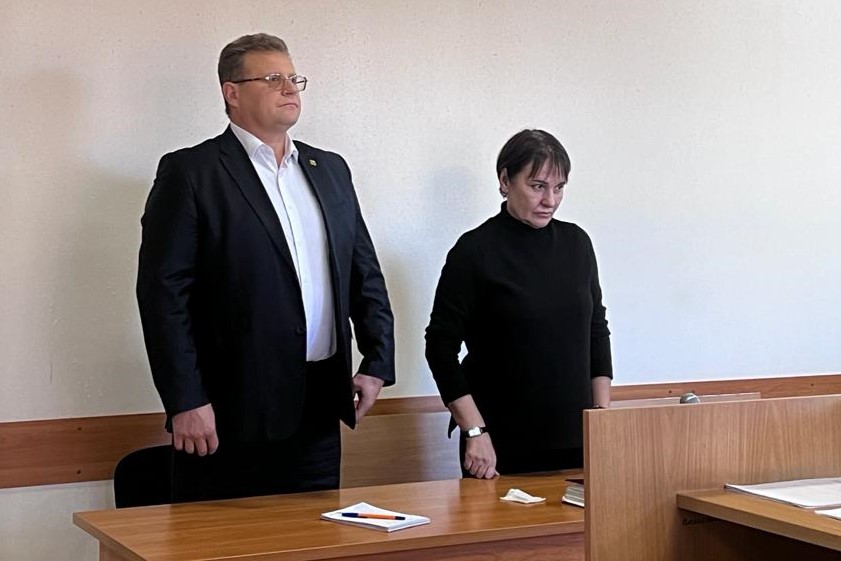 Прокуратура не согласилась с отменой наказания для экс-главы Искитимского района за продажу острова Огуречный