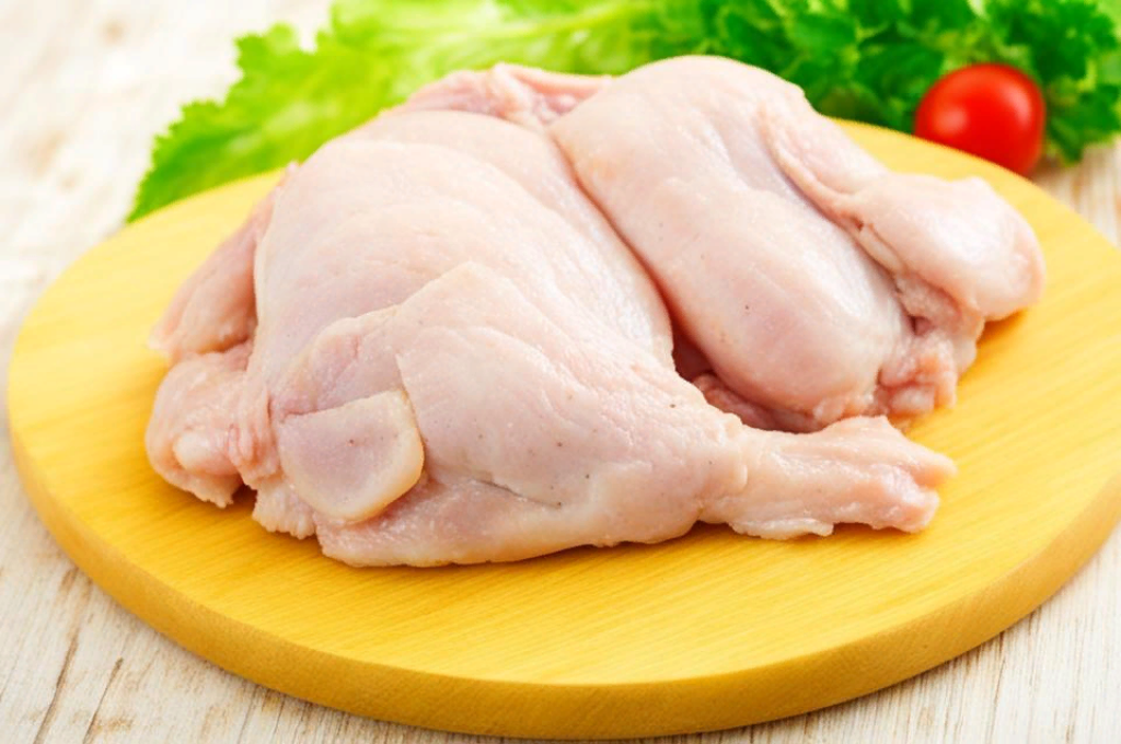 Новосибирская область стала лидером СФО по производству курятины
