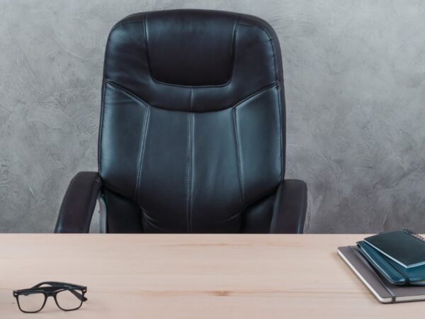 «Ушел по собственному желанию» - замминистра природных ресурсов НСО уволился после проверки прокуратуры