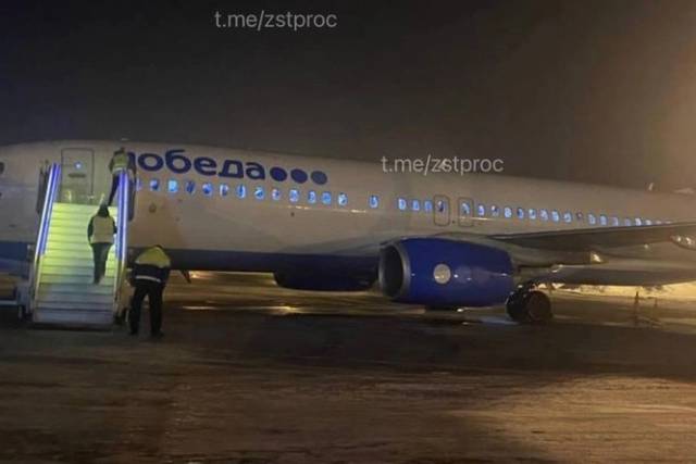 Самолет «Москва-Кемерово» экстренно приземлился в Новосибирске из-за неисправности