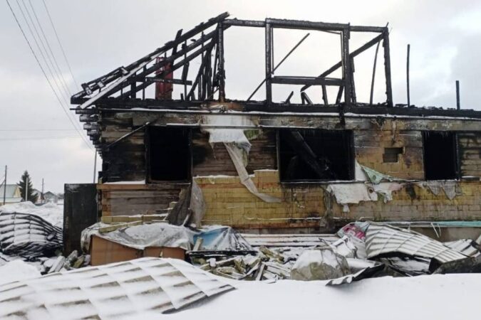 В Новосибирской области сгорел дом известного фермера Валерия Пяткова