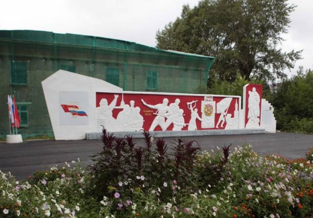 В Новосибирске монумент в 17-м Военном городке перешел на баланс мэрии