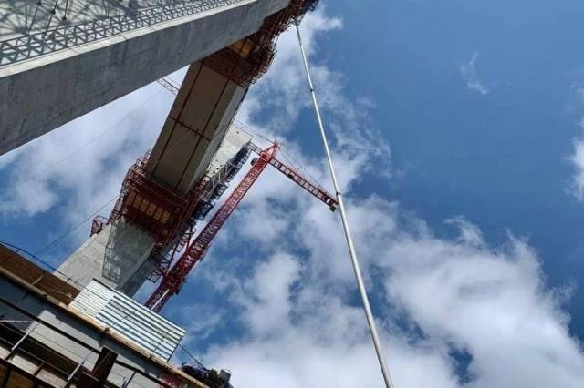 В Новосибирске начался монтаж вантовой системы пилона четвертого моста через Обь