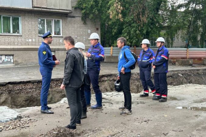 В Новосибирске к ремонту теплотрасс подключилась прокуратура