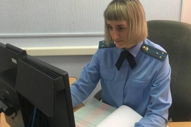 Житель Новосибирска задолжал дочери по алиментам почти 1