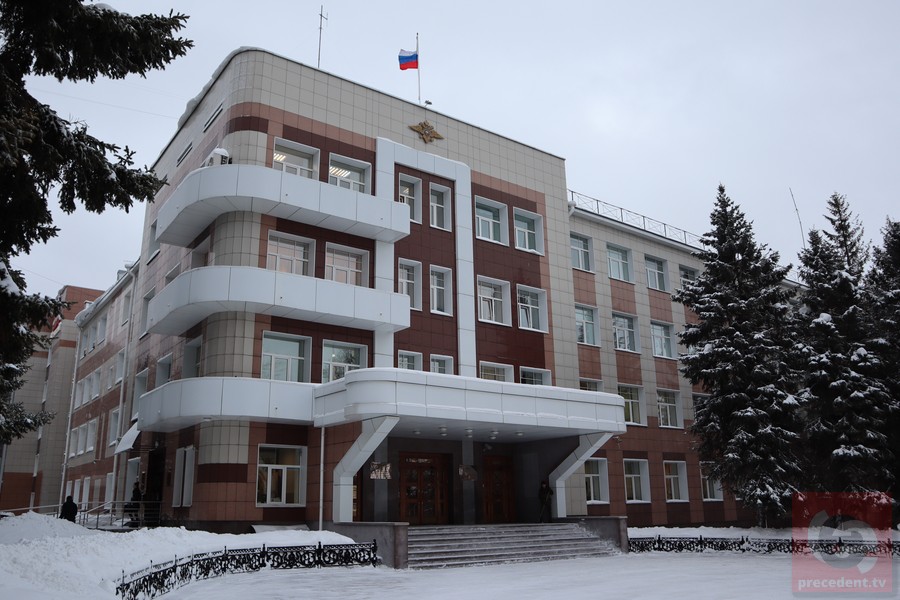 Новосибирской полиции не хватает 22