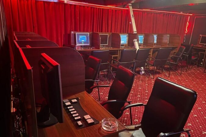 Очередное нелегальное казино накрыли в центре Новосибирска