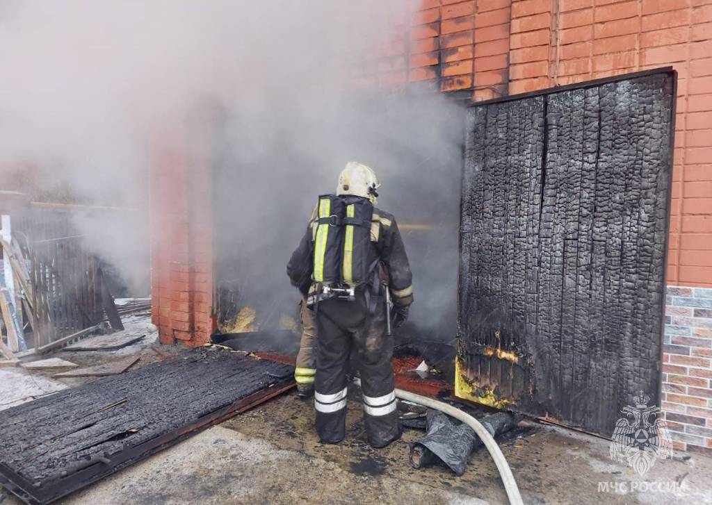 В Новосибирской области на пожарах за неделю погибли 8 человек