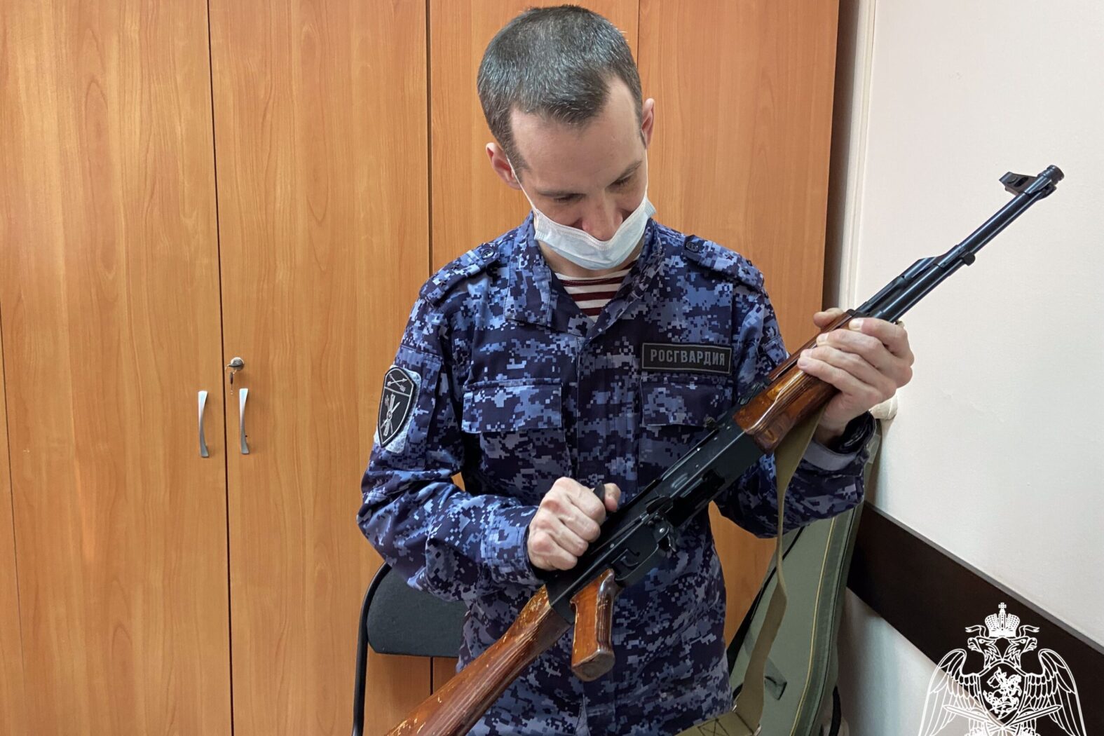 18 единиц нелегального оружия изъяли у новосибирцев за неделю