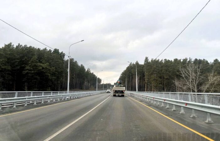 В Новосибирской области назвали самые сложные для движения в гололед трассы