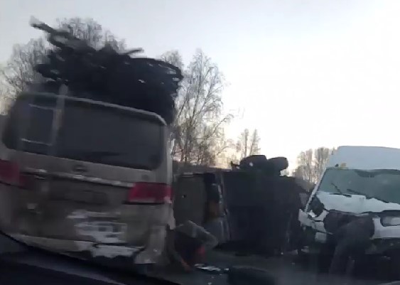 ДТП с микроавтобусом  произошло под Новосибирском
