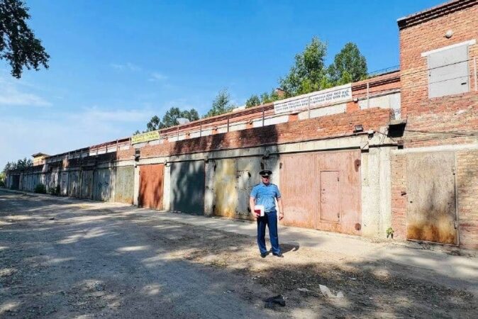 В Новосибирске ввели в эксплуатацию долгожданный гараж на улице Оловозаводской