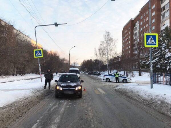 Школьницу сбили на пешеходном переходе в Новосибирске