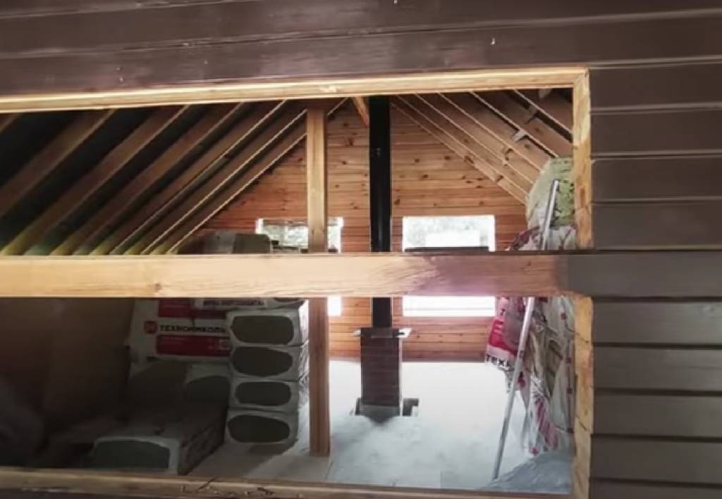 Новосибирец два года не может достроить дачу: его «кинули» на поставке бруса