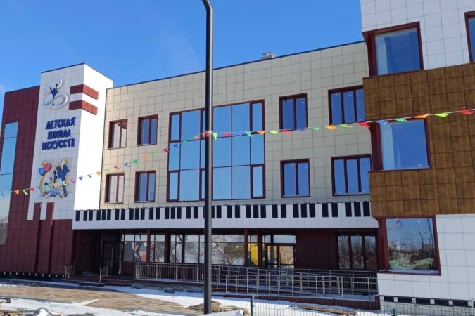 В Новосибирской области открыли уникальную школу искусств