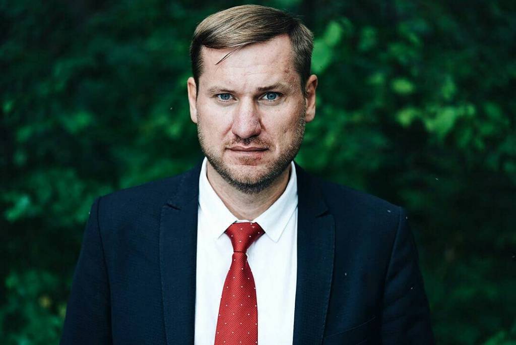 Новосибирский депутат в свой день рождения организовал сбор средств на УАЗ для зоны СВО