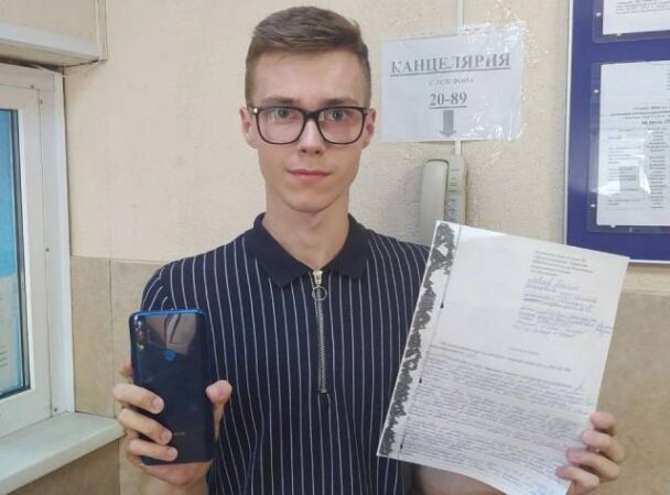 В Новосибирске неизвестный напал на помощника депутата Светланы Каверзиной