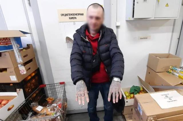 В Новосибирске серийный вор с 7 судимостями попался на краже бутылки водки