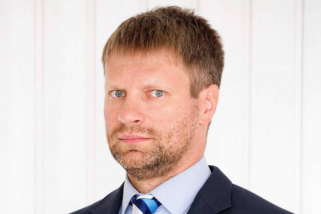 Уволен спортивный директор ХК «Сибирь» Сергей Климович