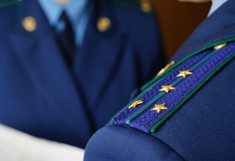 В Казани задержали обвиняемого в даче взятки экс-зампрокурора Новосибирской области