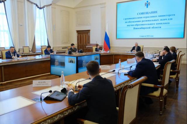 Качество дорог и неприятные запахи: на что еще направлены исследования новосибирских ученых