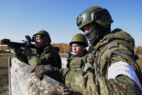 В Новосибирске многодетному контрактнику дали срок за самоволку на новогодние праздники