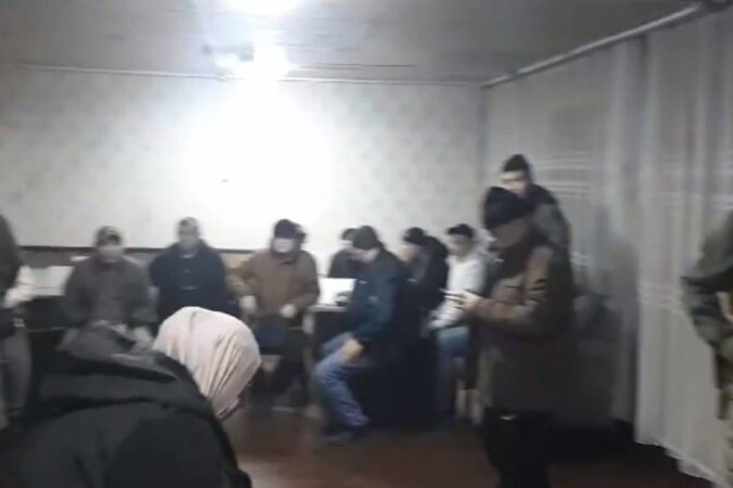 В Новосибирске задержали 18 иностранцев-нелегалов