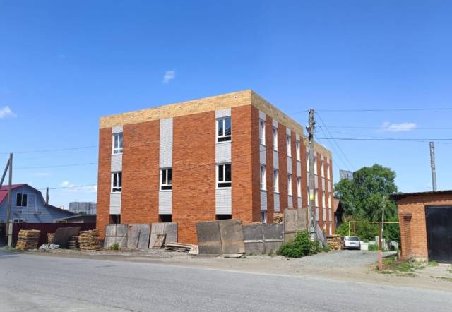 В Новосибирске хостел для мигрантов признали самостроем и теперь планируют снести