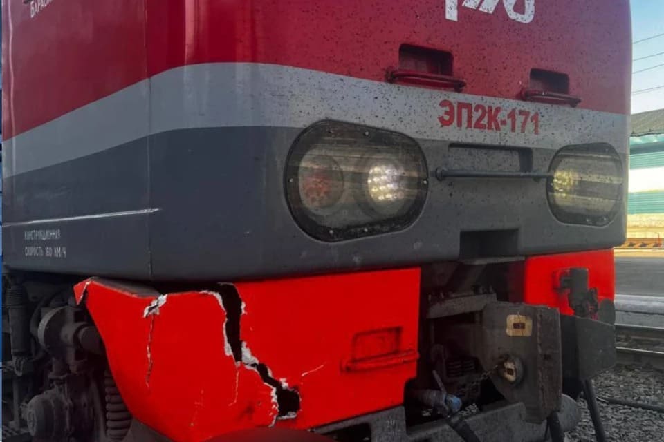 В Новосибирской области электропоезд насмерть сбил мужчину