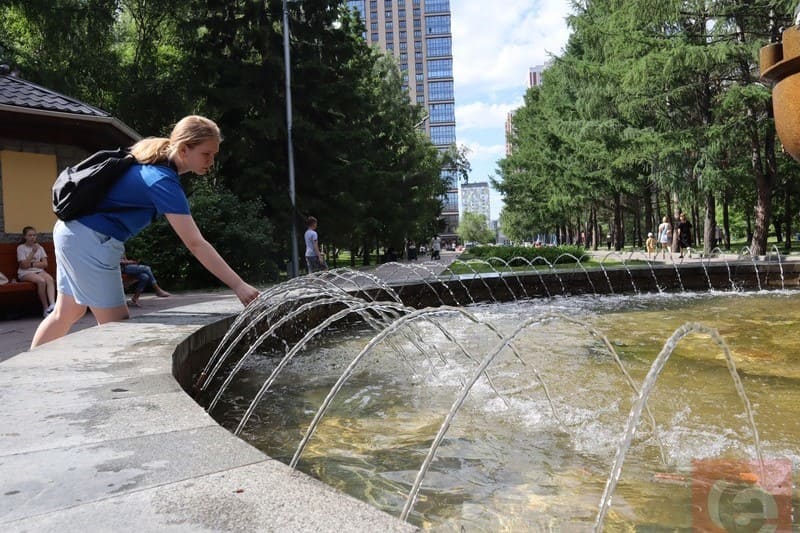 В Новосибирск вернулась аномальная жара под +35 градусов