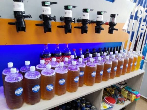 В Новосибирской области бизнесмена не будут наказывать за баннер «Море пива» у школы