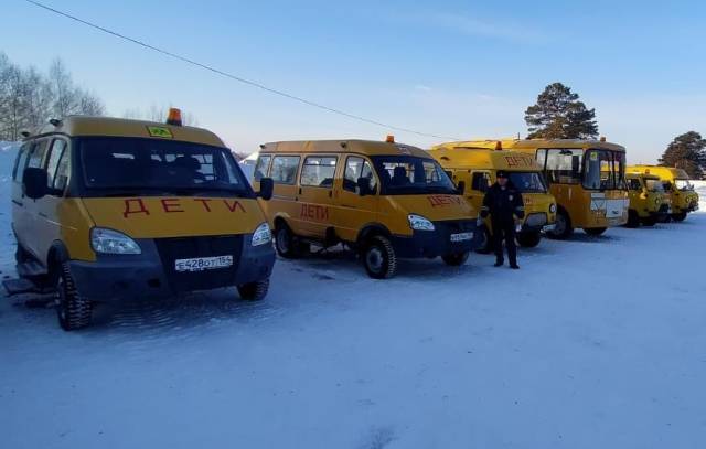 В Новосибирской области Госавтоинспекция нашла 5 неисправных школьных автобусов