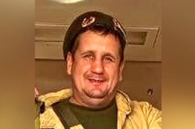В зоне СВО погиб 42-летний доброволец из Новосибирской области Илья Вазингер