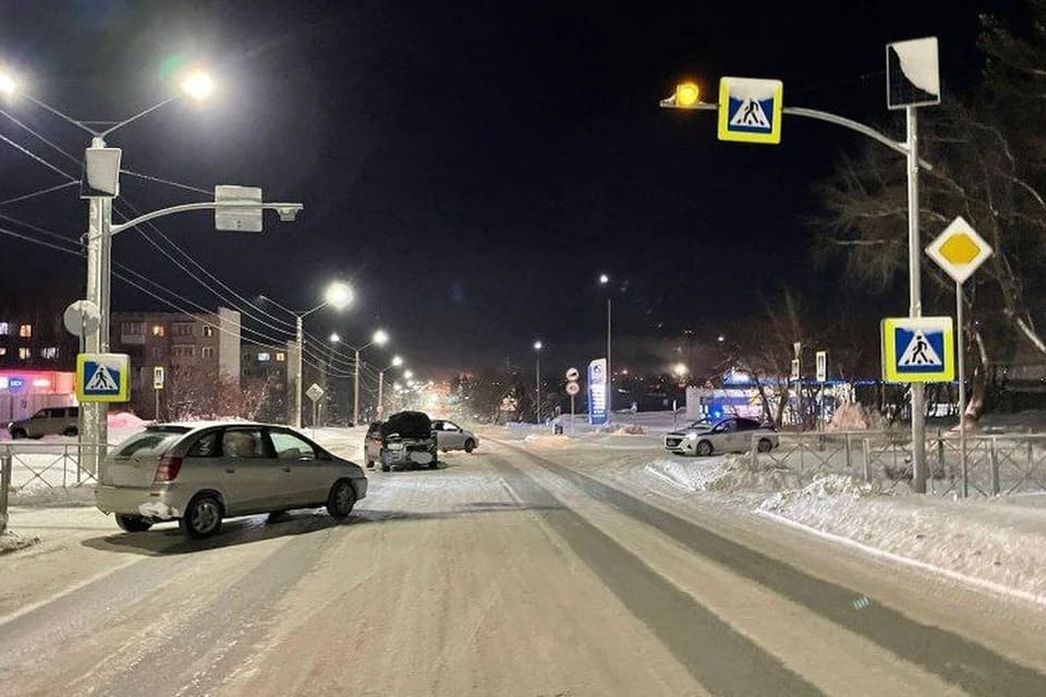 В Новосибирской области 10-летняя девочка попала в больницу после аварии