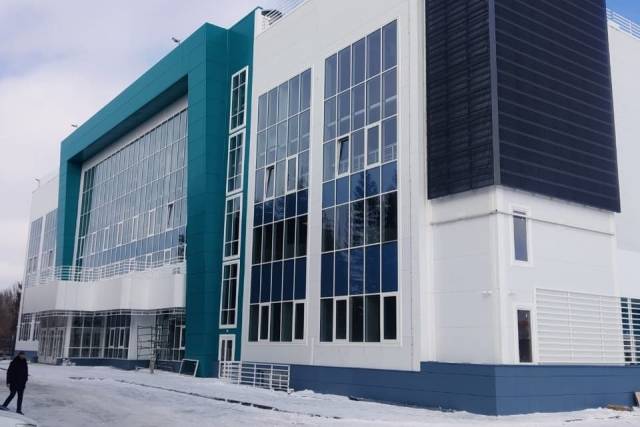 Долгожданный бассейн СКА открыли в Новосибирске